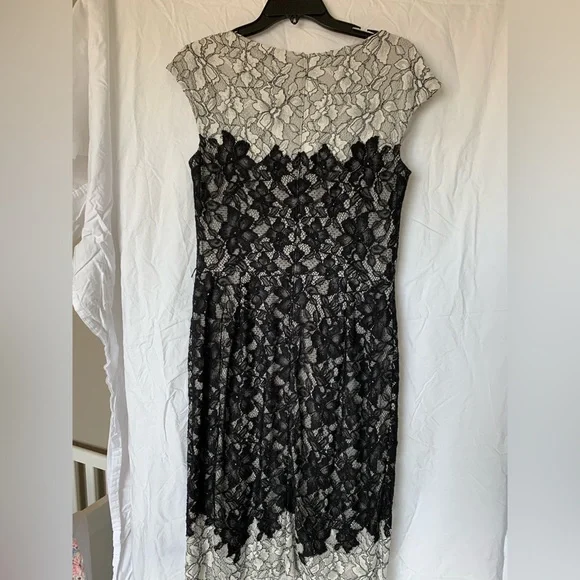 Beautiful Tadashi Shoji black and white lace dress.
